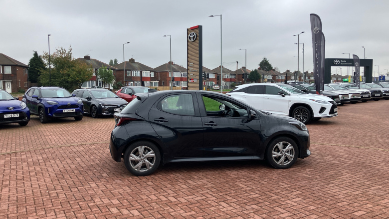 Toyota Yaris 1.5 Hybrid Icon 5dr CVT Hybrid Hatchback